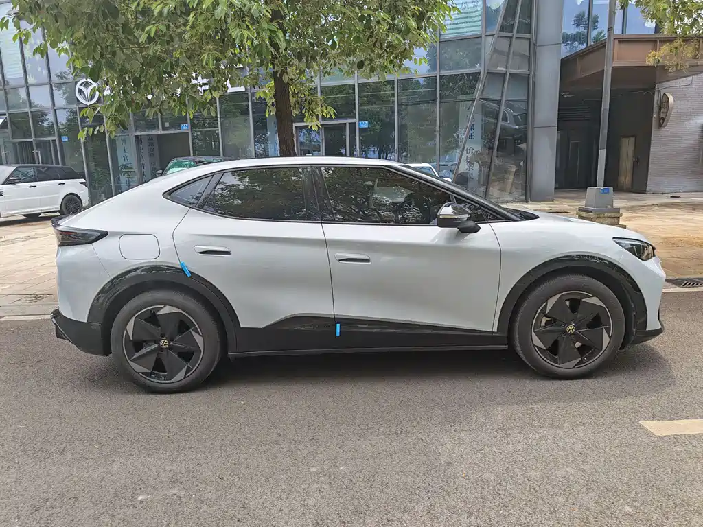 06 2025 Ultra купить на сайте DeffCars