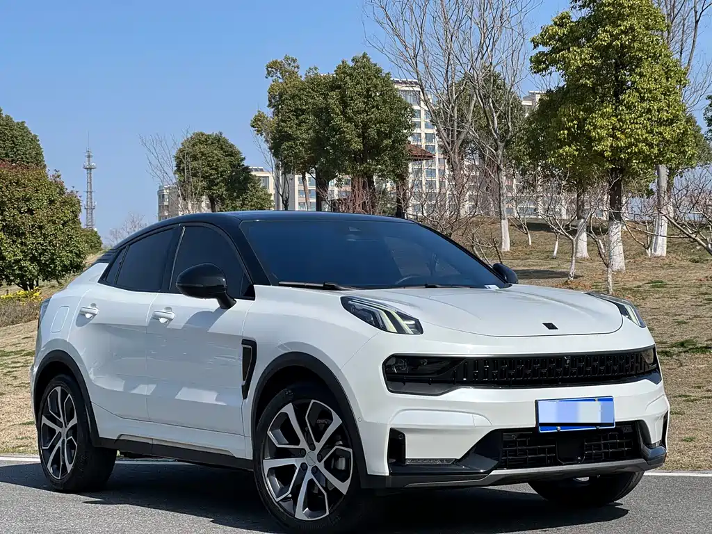 Lynk & Co 05 2022 2.0TD four-wheel drive Halo купить на сайте DeffCars