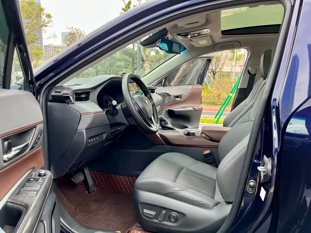 Lingfang HARRIER 2022 2.0L CVT two-wheel drive exclusive version купить на сайте DeffCars