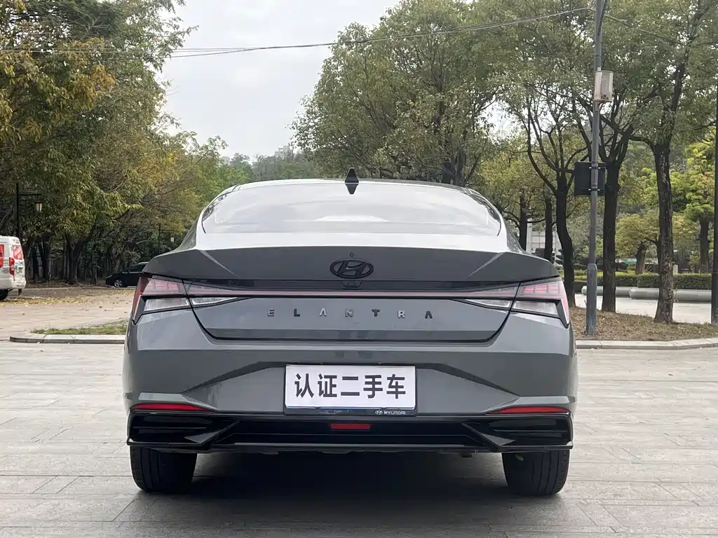 Elantra 2021 1.5L CVT LUX Premium Edition купить на сайте DeffCars