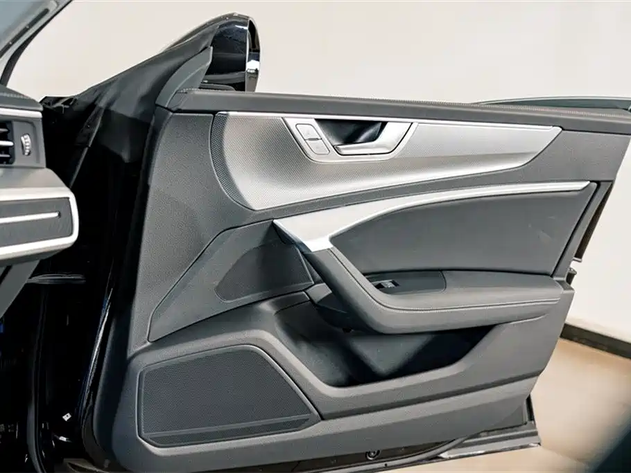 Audi A7L 2024 45 TFSI quattro luxury model купить на сайте DeffCars