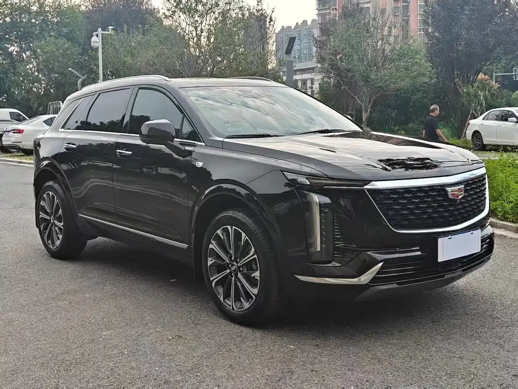 Cadillac XT5 2026 2.0T Metropolis купить на сайте DeffCars
