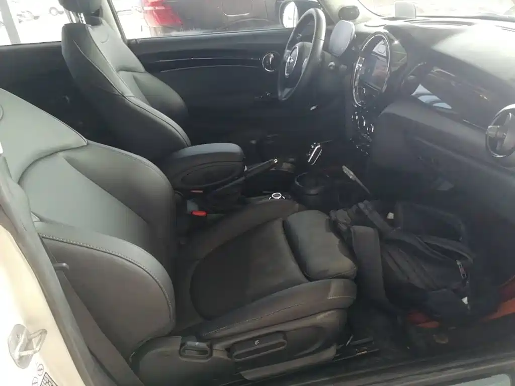 MINI 2023 1.5T COOPER Artist купить на сайте DeffCars