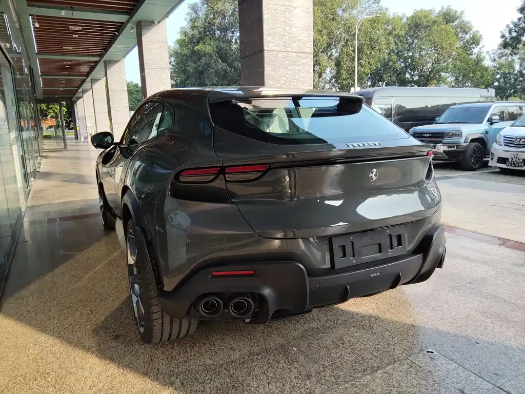 Purosangue 2023 6.5L V12 купить на сайте DeffCars