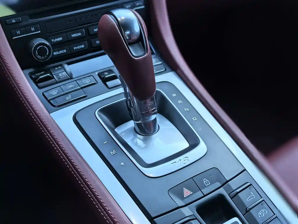 Porsche 718 2022 Boxster 2.0T купить на сайте DeffCars