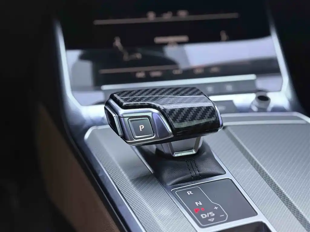 Audi A6L 2019 40 TFSI luxury and elegant model купить на сайте DeffCars
