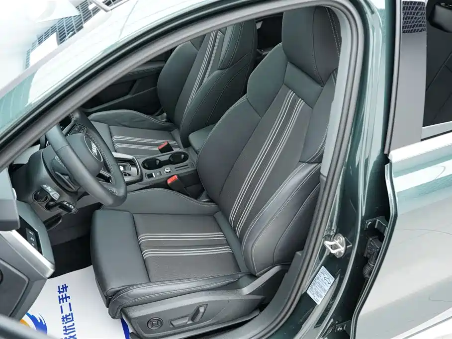 Audi A3 2023 facelift Sportback 35 TFSI stylish and sporty купить на сайте DeffCars