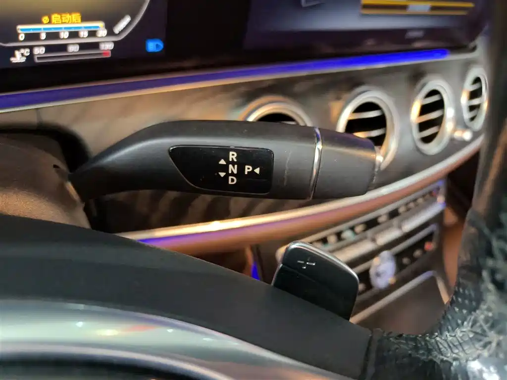 Mercedes-Benz E-Class 2018 E 200 L Sports купить на сайте DeffCars