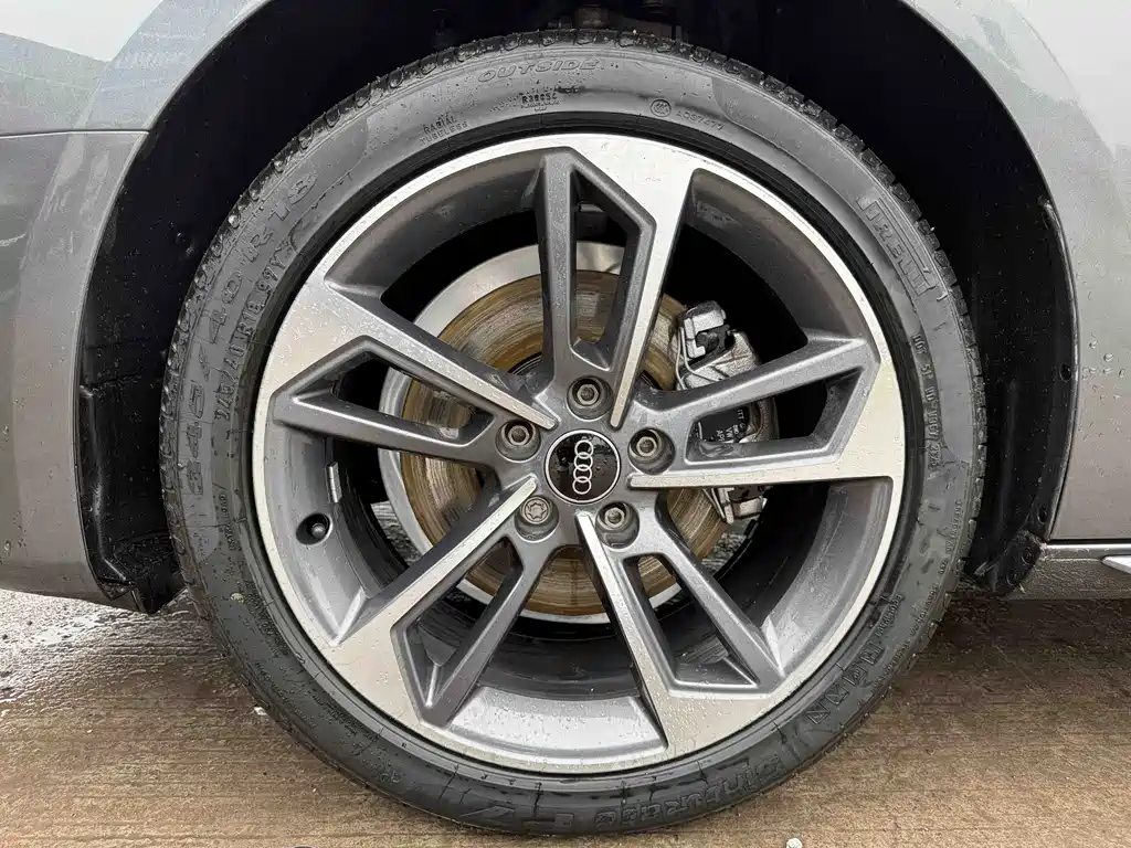 Audi A4L 2024 40 TFSI Fashionable and Dynamic купить на сайте DeffCars