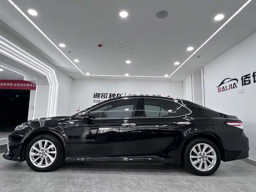 Camry 2021 2.0G Deluxe Edition купить на сайте DeffCars