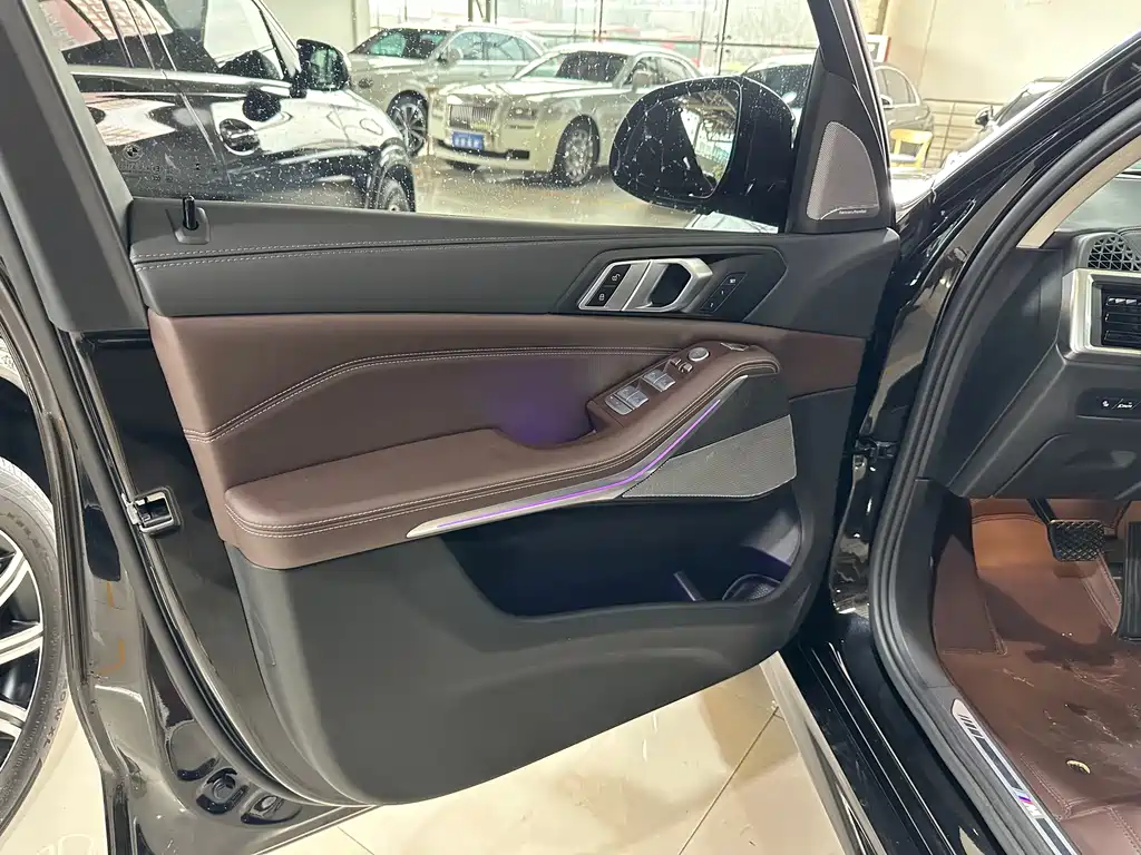 BMW X5 2023 xDrive 30Li Exclusive M Sports Package купить на сайте DeffCars