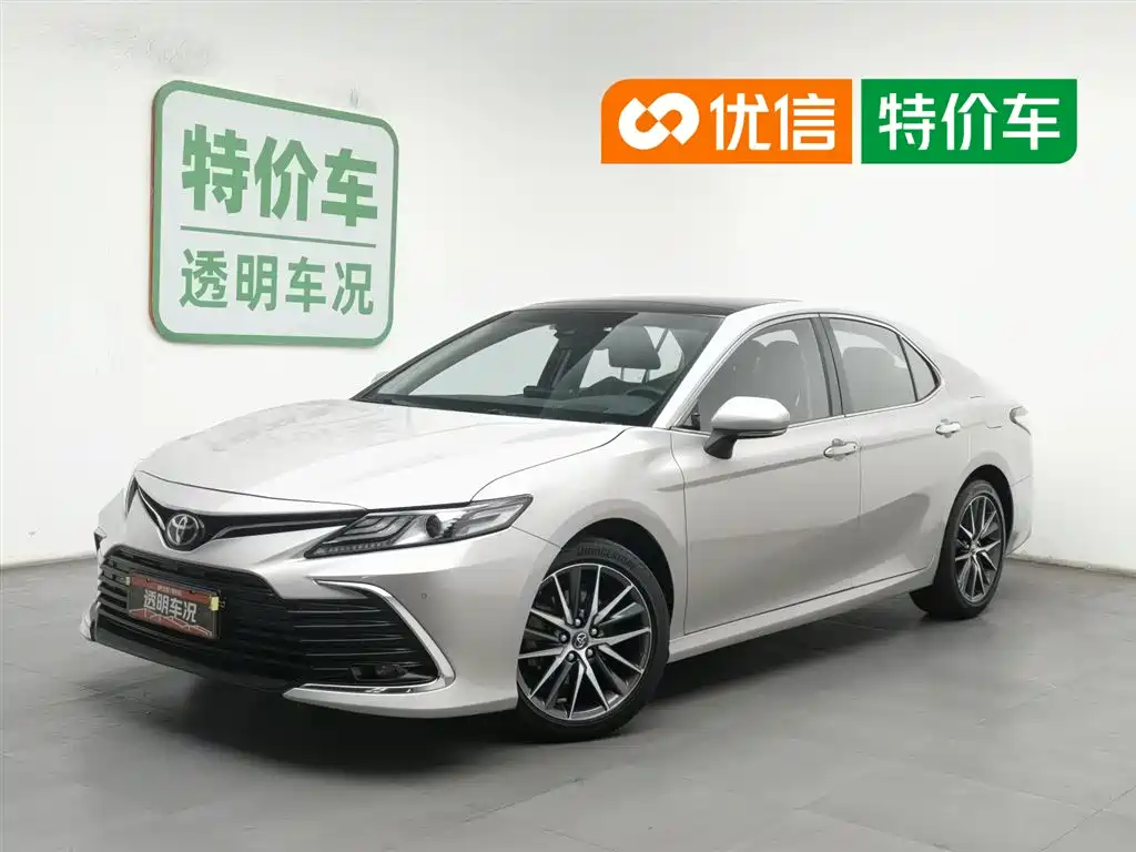Camry 2021 2.5G Deluxe Edition купить на сайте DeffCars