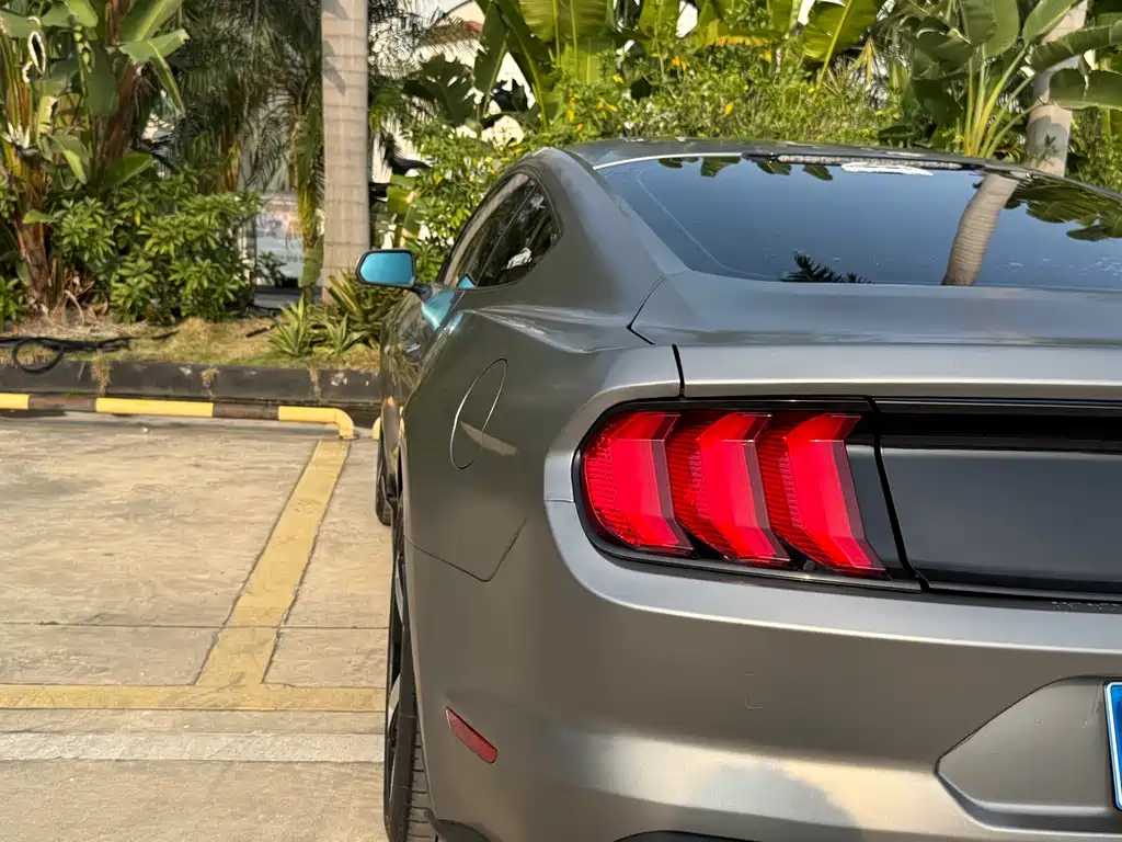 Mustang 2018 2.3L EcoBoost купить на сайте DeffCars