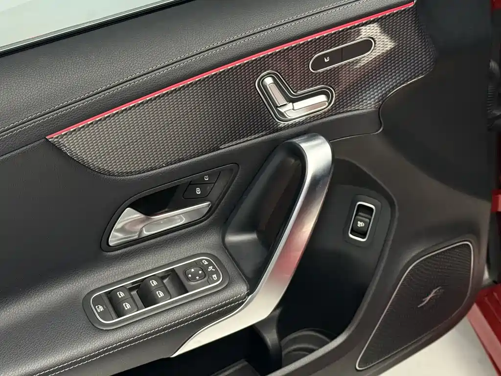 Mercedes-Benz A-Class 2019 A 200 L sports sedan first special edition купить на сайте DeffCars