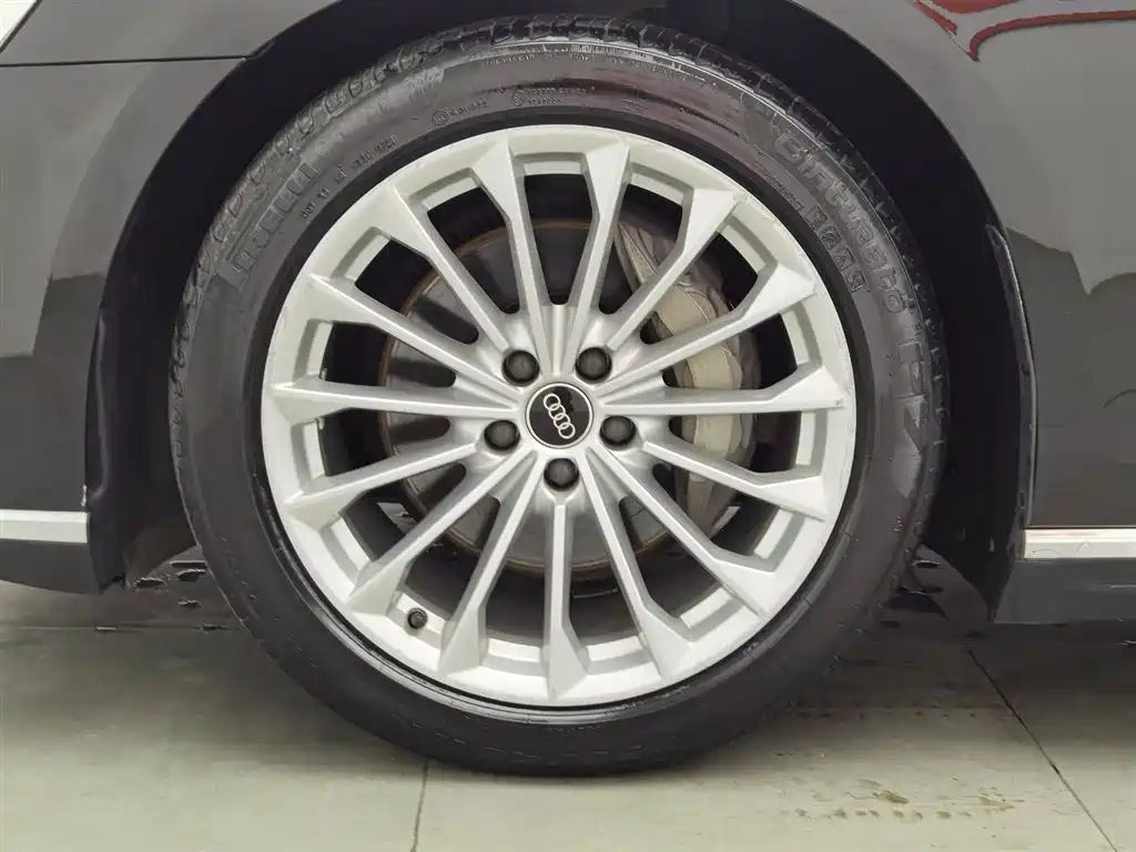 Audi A8 2022 A8L 50 TFSI quattro Comfort Collection Edition купить на сайте DeffCars