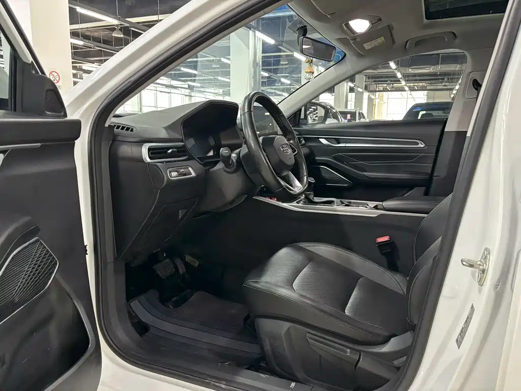 Emgrand 2022 4th generation 1.5L CVT flagship model купить на сайте DeffCars