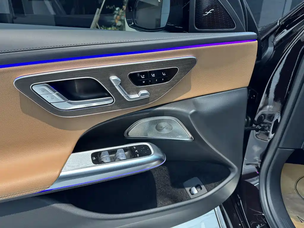 Mercedes-Benz E-Class 2024 E 300 L Luxury Model купить на сайте DeffCars