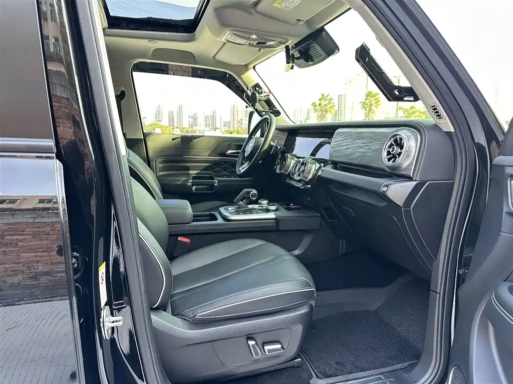 Tank 300 2023 City Edition 2.0T Very Stylish купить на сайте DeffCars