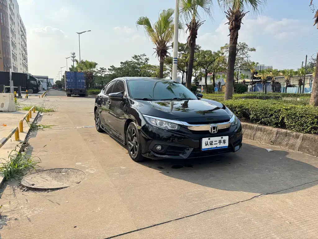 Civic 2016 220TURBO CVT Deluxe Edition купить на сайте DeffCars