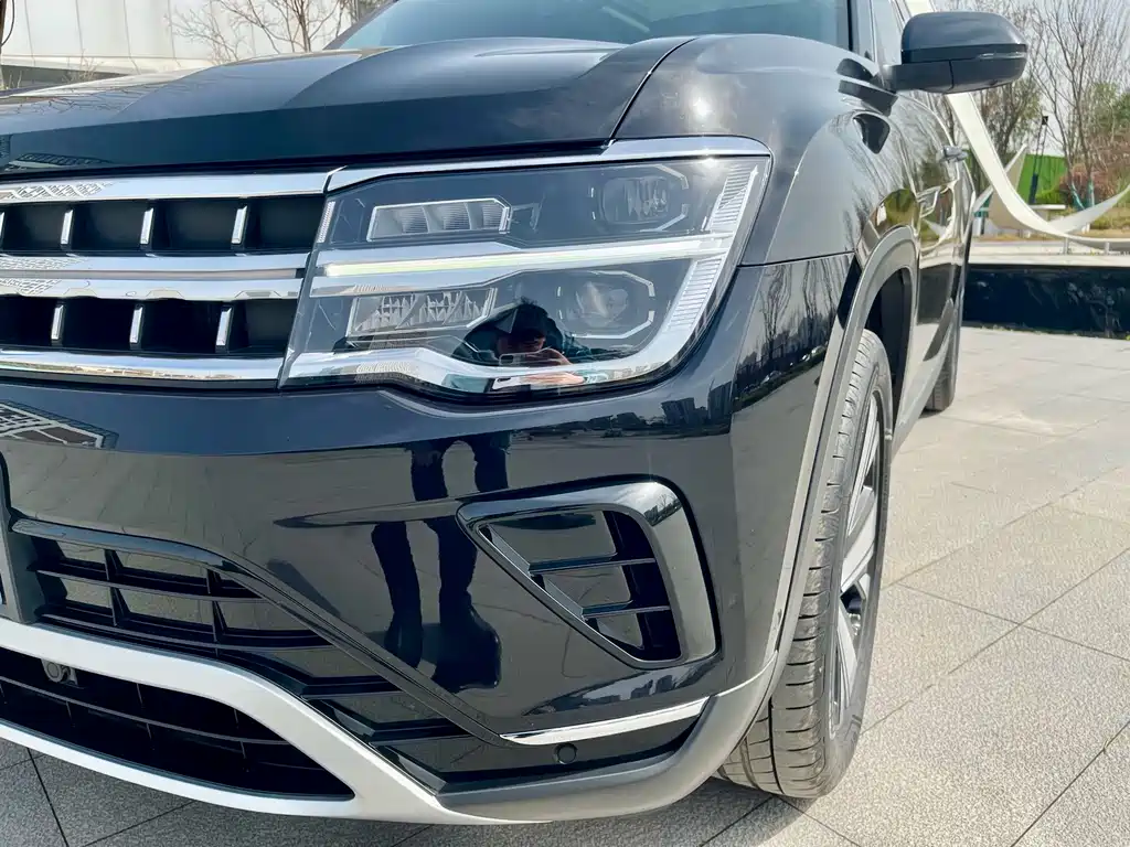 Touron 2024 380TSI four-wheel drive luxury version купить на сайте DeffCars