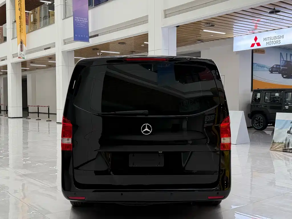 Vito 2020 2.0T Business Edition 7 seats купить на сайте DeffCars