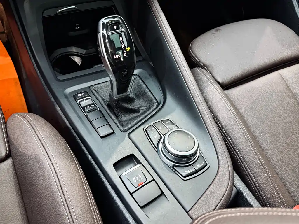 BMW X1 2021 sDrive25Li Leading Model купить на сайте DeffCars