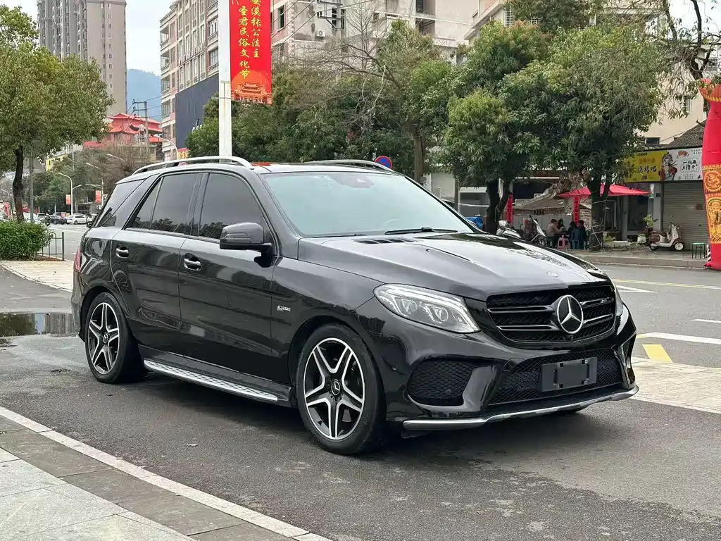 Mercedes-Benz GLE AMG 2017 AMG GLE 43 4MATIC купить на сайте DeffCars