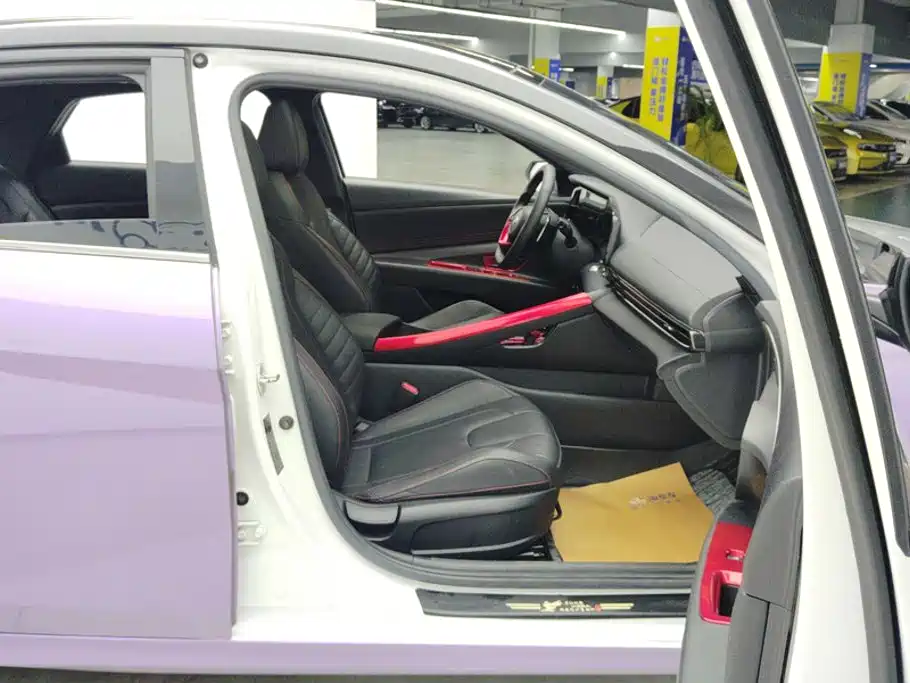 Elantra 2022 240TGDi DCT LUX Premium Edition купить на сайте DeffCars