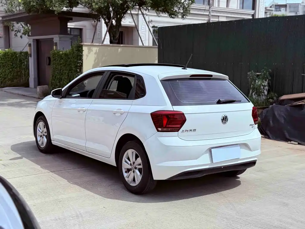 Polo 2019 Plus 1.5L Automatic Panoramic Enjoyment Edition купить на сайте DeffCars