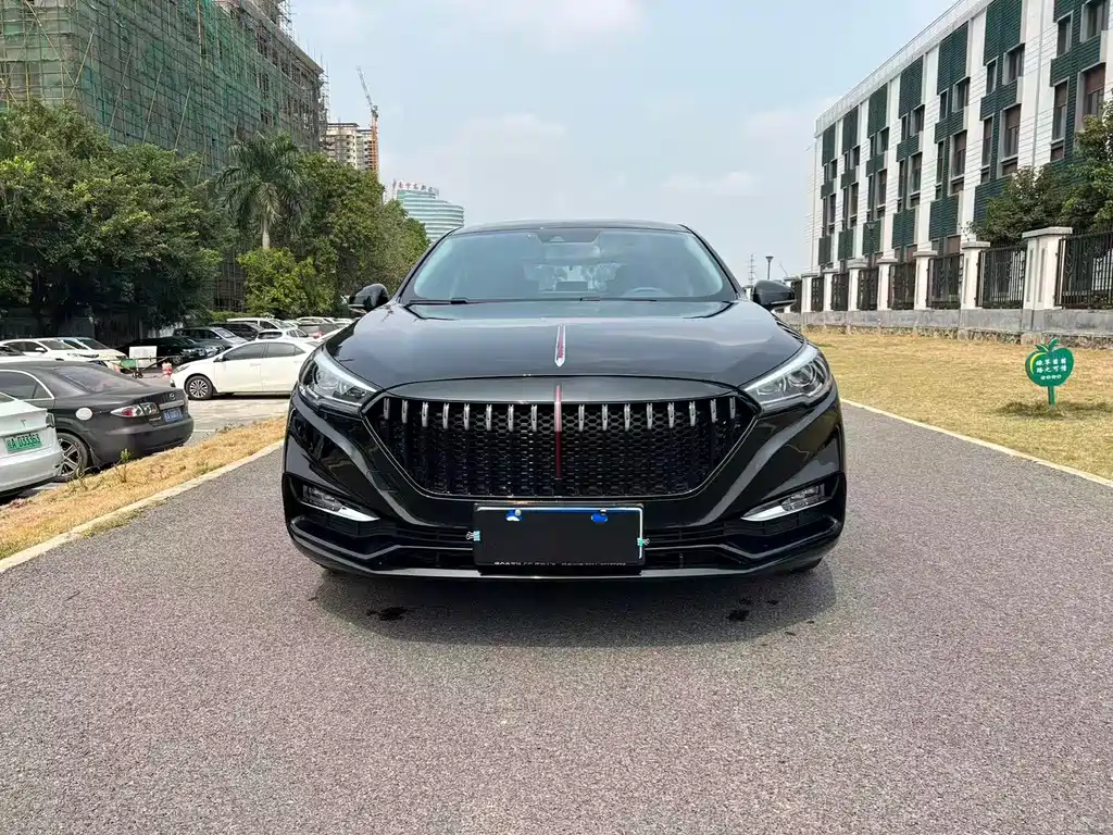 Hongqi H5 2020 1.8T Automatic Intelligent Connected Flag Rhyme Edition купить на сайте DeffCars
