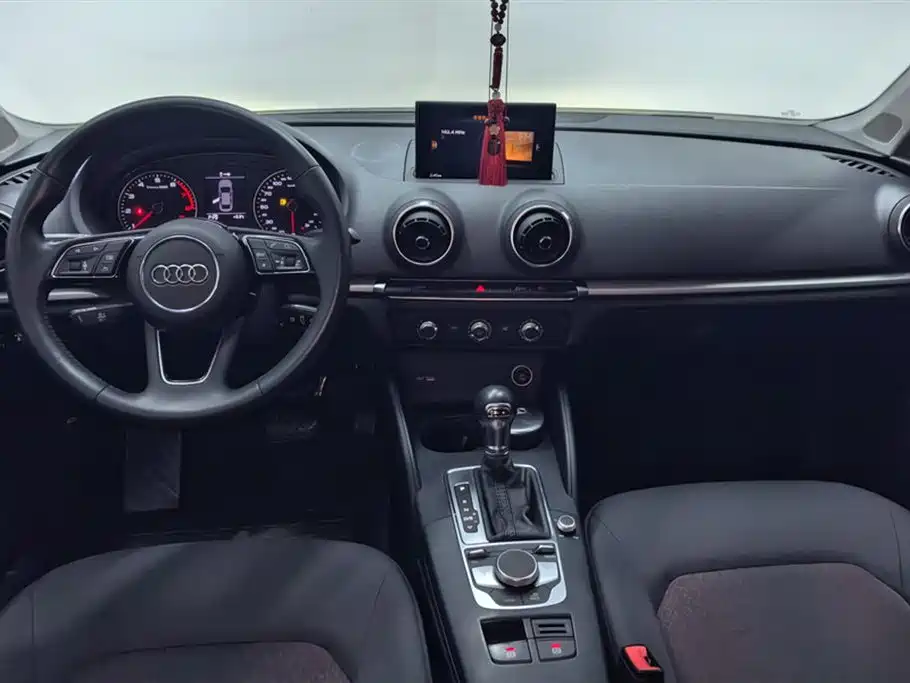 Audi A3 2020 Limousine 35 TFSI Enterprising National VI купить на сайте DeffCars