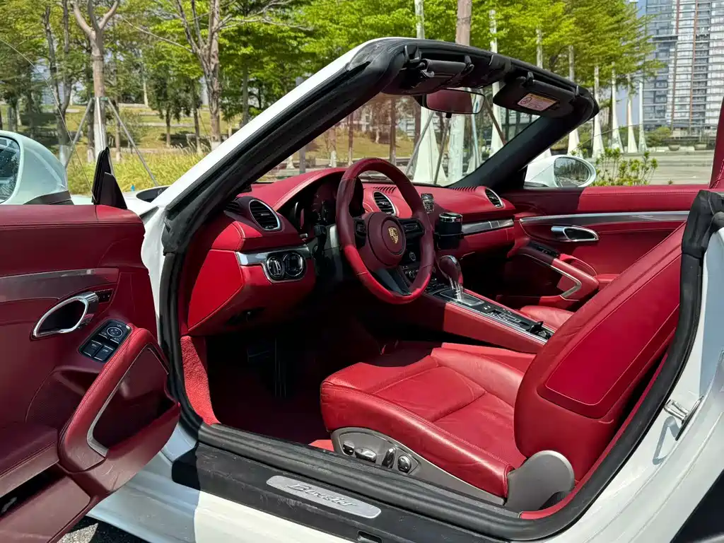 Porsche 718 2016 Boxster 2.0T купить на сайте DeffCars