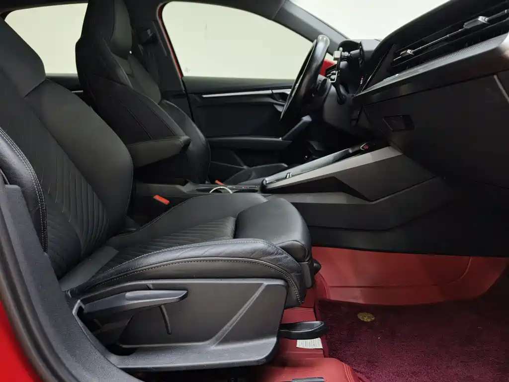 Audi A3 2021 Sportback 35 TFSI Fashionable and Elegant купить на сайте DeffCars