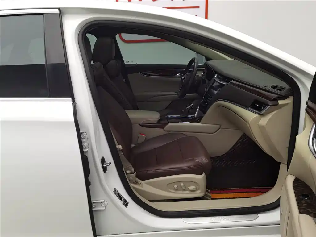 Cadillac XTS 2017 28T Elite купить на сайте DeffCars