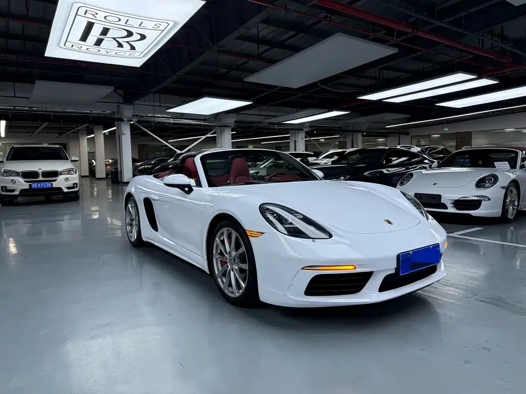 Porsche 718 2016 Boxster 2.0T купить на сайте DeffCars
