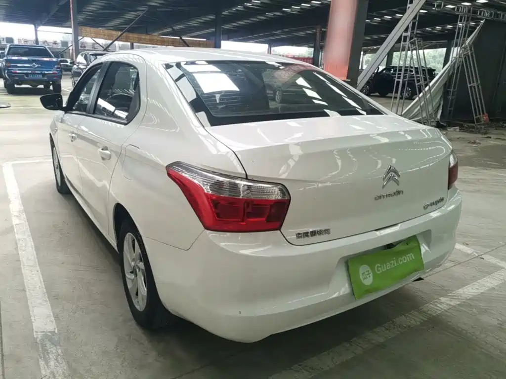 Elysee 2015 Quality Edition 1.6L Manual Fashion Model купить на сайте DeffCars