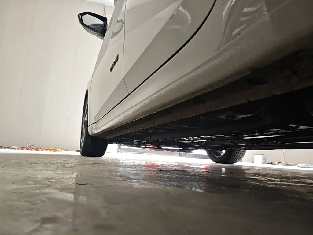 Elantra 2023 1.5L CVT LUX Premium Edition купить на сайте DeffCars