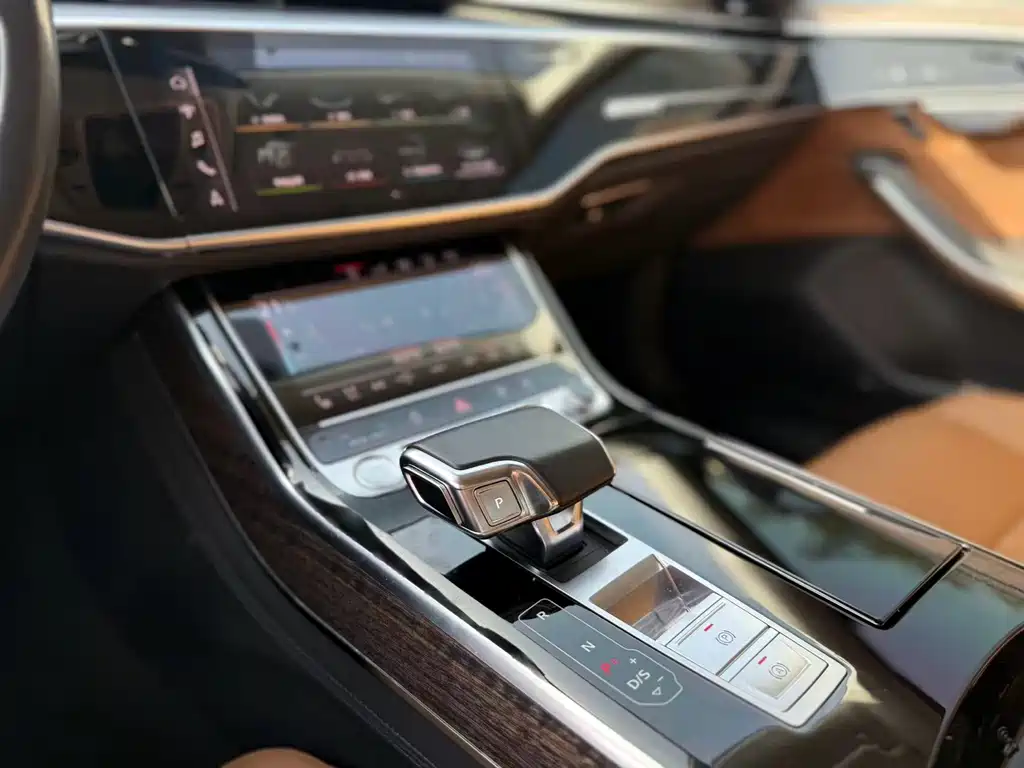 Audi A8 2019 A8L 55 TFSI quattro premium model купить на сайте DeffCars