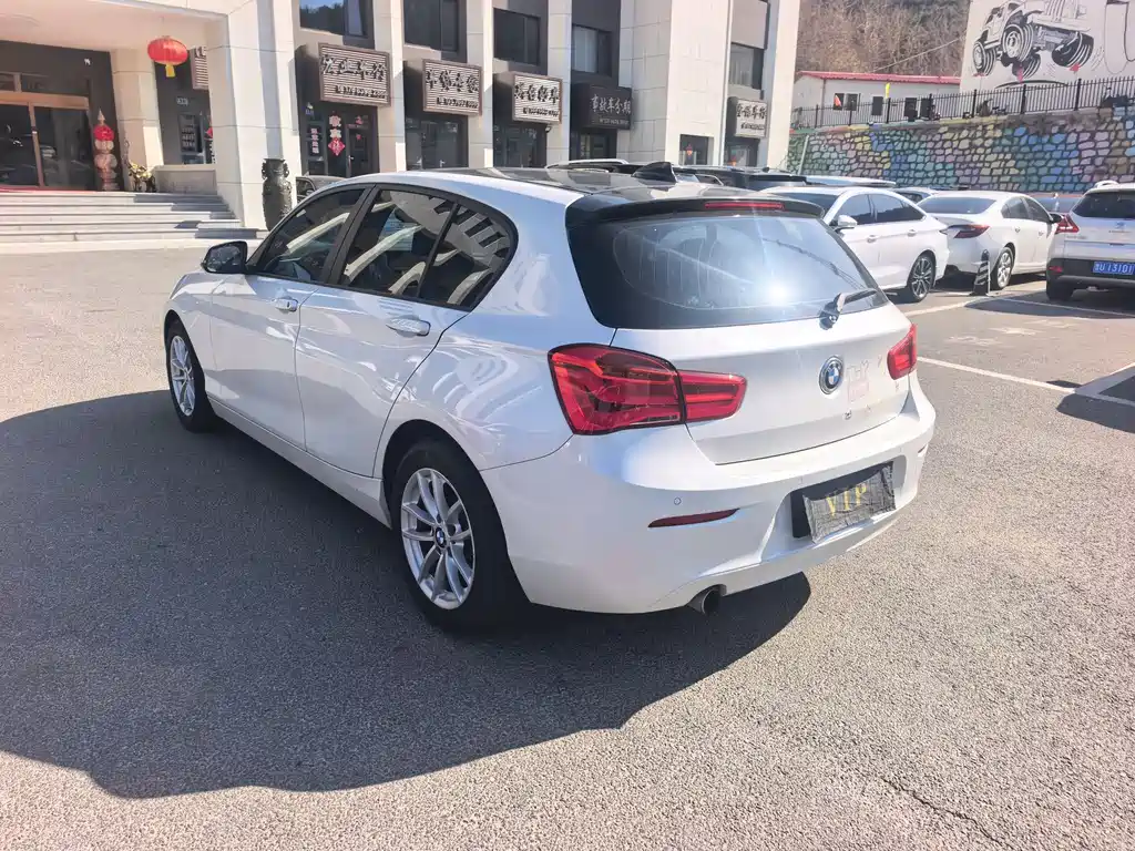 BMW 1 Series imported 2018 118i leading model купить на сайте DeffCars