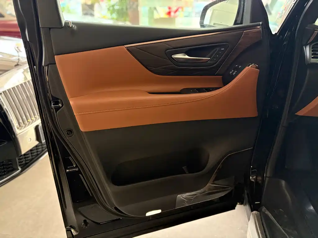 Alfa 2024 Dual Engine 2.5L Premium Edition купить на сайте DeffCars