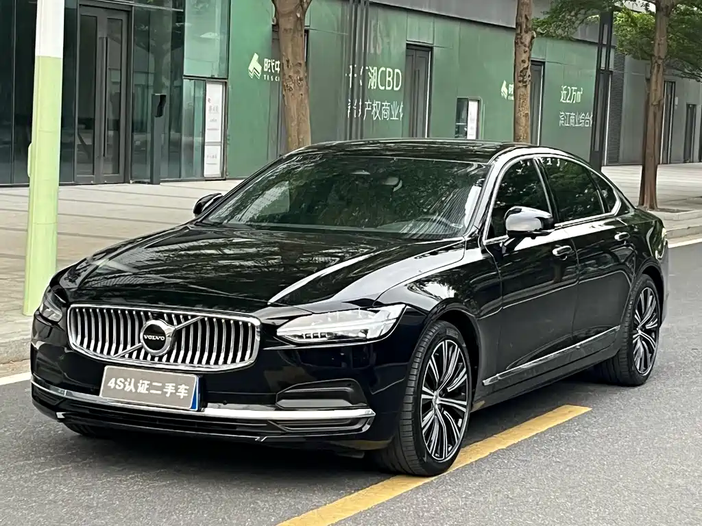 Volvo S90 2022 B5 Zhiyuan Luxury Edition купить на сайте DeffCars