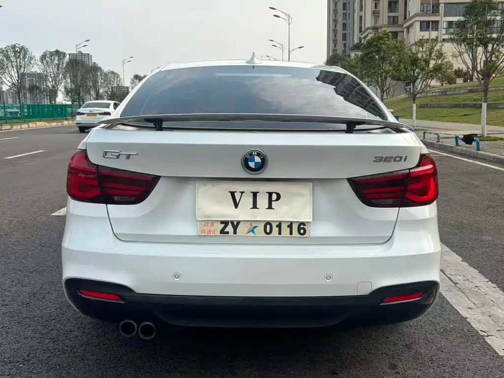 BMW 3 Series GT 2019 320i M Sports Night Edition купить на сайте DeffCars