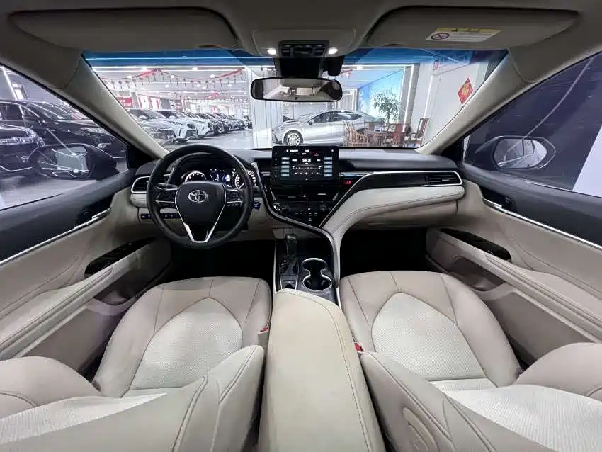 Camry 2021 2.0G Deluxe Edition купить на сайте DeffCars