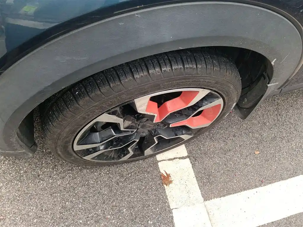 Lynk & Co 06 2020 1.5T Yao Halo купить на сайте DeffCars