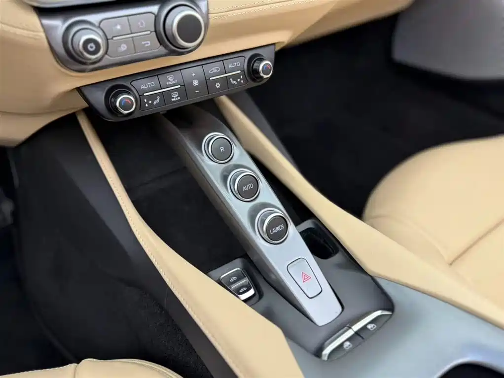 Portofino 2021 3.9T M купить на сайте DeffCars