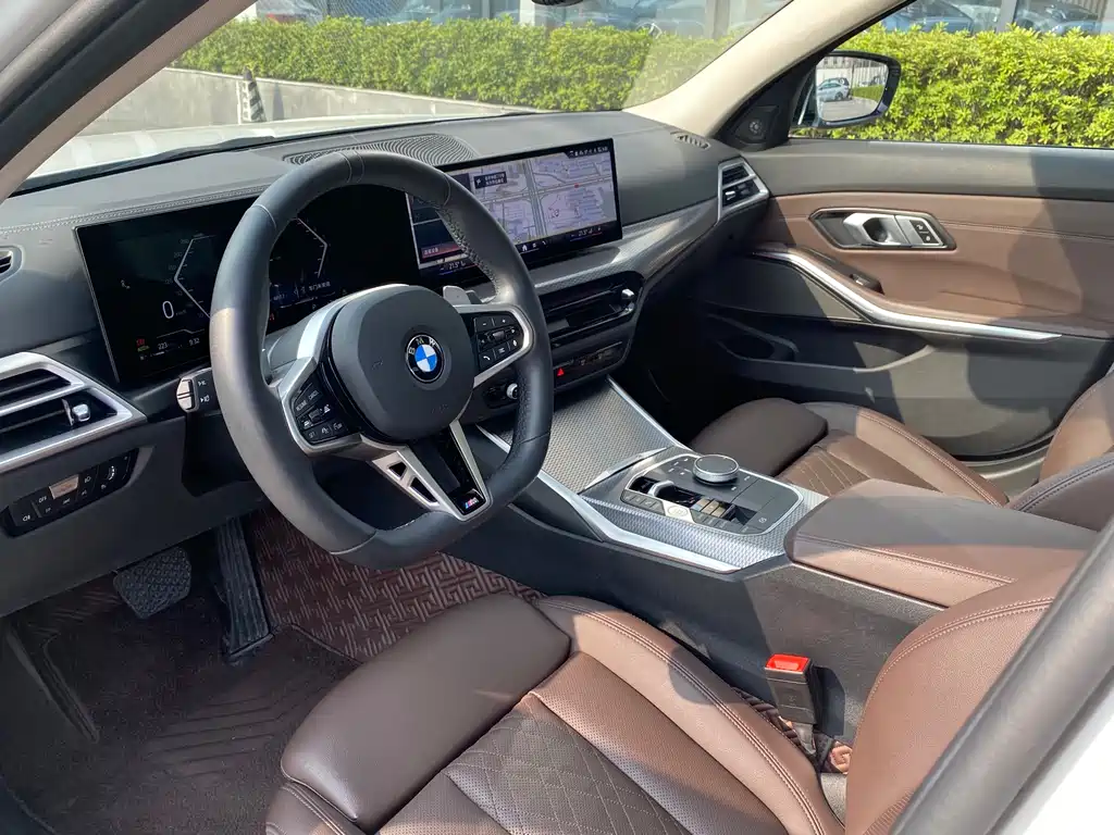 BMW 3 Series 2025 330Li M Sports Night Package купить на сайте DeffCars