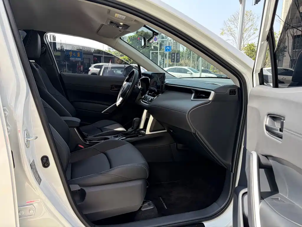 Fenglanda 2024 2.0L CVT elite plus version купить на сайте DeffCars