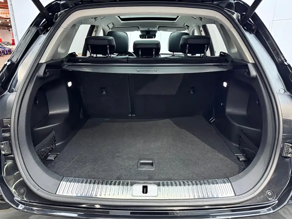 Hongqi HS5 2022 facelift 2.0T Zhilian Flagship Edition купить на сайте DeffCars
