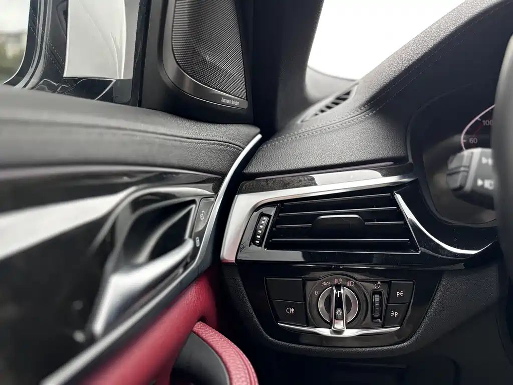 BMW 5 Series 2020 530Li Exclusive M Sports Package купить на сайте DeffCars