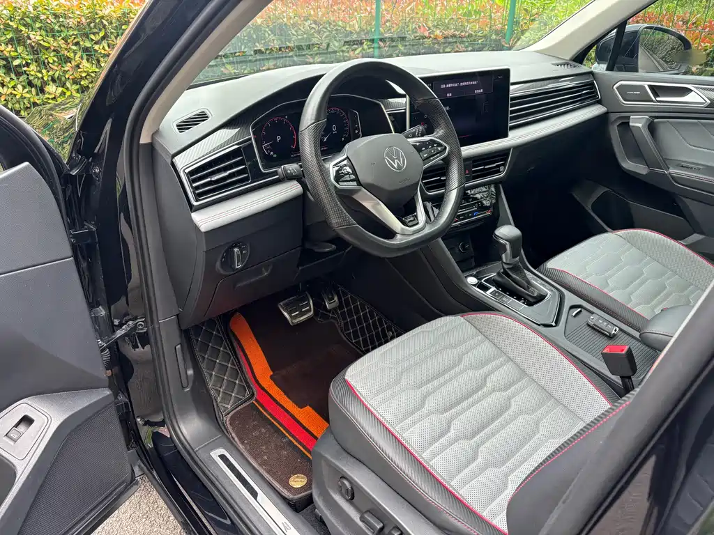 Tiguan L 2022 330TSI automatic two-wheel drive R-Line flagship version купить на сайте DeffCars